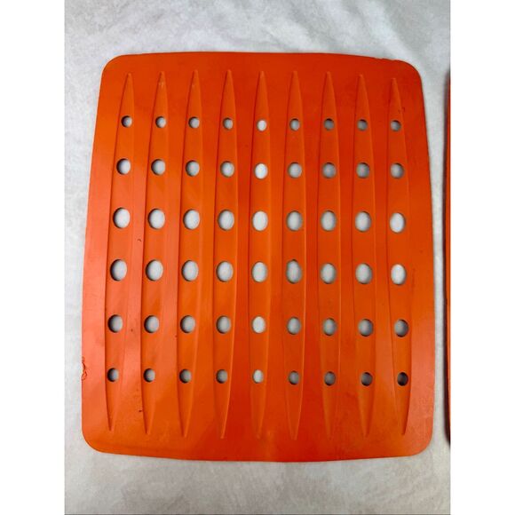 Vintage 1970s Rubbermaid Sink Mat Orange 10.75"x12.75” Set of 2 READ - Picture 2 of 15